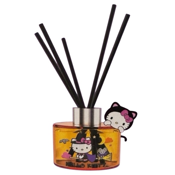 Hello Kitty Reed Peppermint Diffuser NIB - Picture 1 of 5